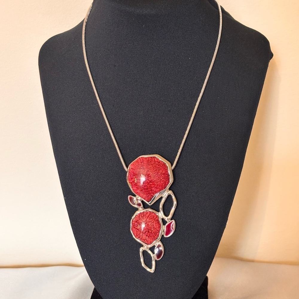 SPOUTNIK Statement Red & Silver Modernist Necklace - Picture 4 of 13